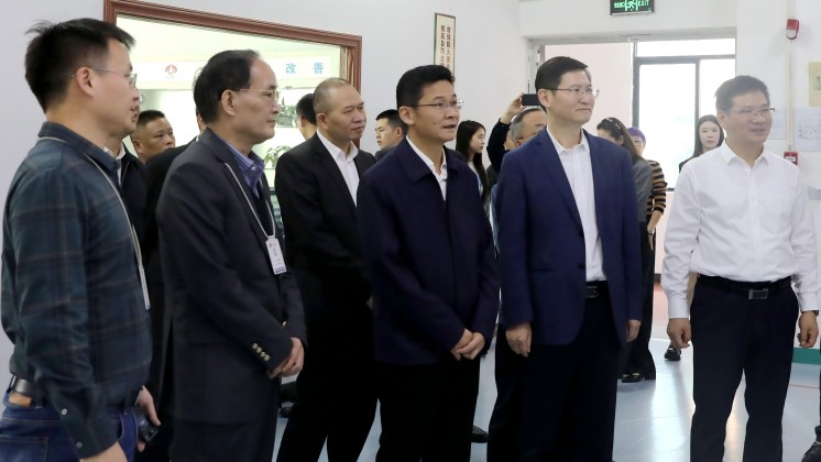 湖南省人民政府副省長、黨組成員曹志強 蒞臨炬神電子調(diào)研